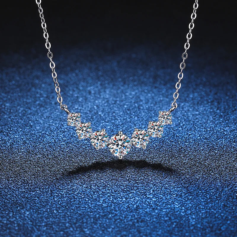 Timeless Radiance: The Eternal Spark Moissanite Pendant Necklace – Luxe Edition